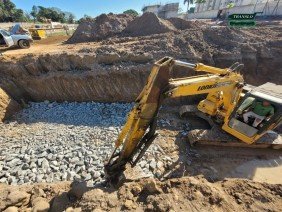 Translo Terraplenagem | Locação de Máquinas - Pavimentação - Construção Civil - Demolições no Rio de Janeiro - Photo 2