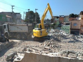 Ação Demolidora e Terraplenagem - Peça seu orçamento via WhatsApp - Photo 1