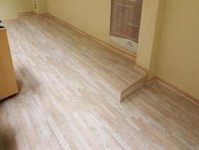 Unilam Prestação de Serviços de Piso Lam - Photo 1