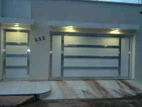 Branco Vidros e Alumínios - Photo 1