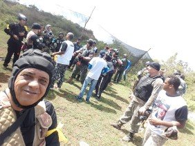 Cerâmica Bahia / Bahia Prod. p/ Construção LTDA. - Photo -1