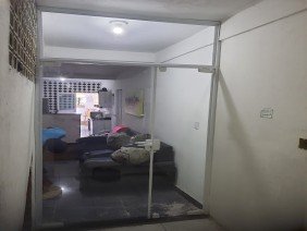 A&P Esquadrias e Montagens Vidraçaria e Serralheria em Aluminio - Photo 2