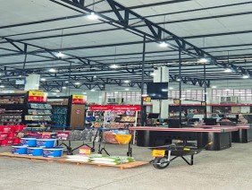 Lourinho Ferragens Home Center - Photo 1