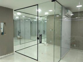 Branco Vidraçaria - Photo 2